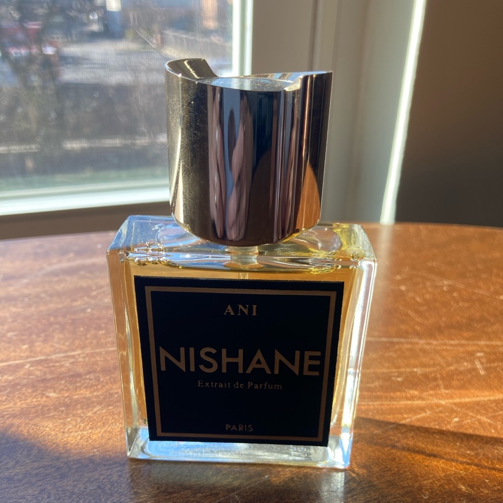 Nishane Ani perfume